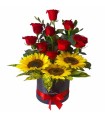 Box con 9 rosas y girasoles